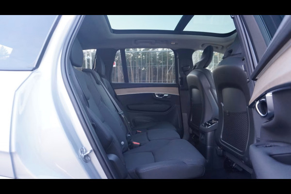 Volvo XC90 2.0 T8 Plug-in hybrid AWD Plus Dark ** FULL OPTIONS, LUCHTVERING, PANO, 21-inch LMV, H&K ** 1e EIG - UNFALLFREI ** ** INFORMEER OOK NAAR ONZE AANTREKKELIJKE FINANCIAL-LEASE TARIEVEN **