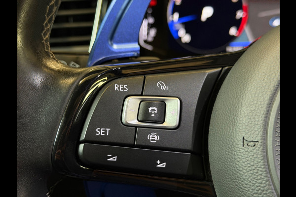 Volkswagen T-Roc 2.0 TSI 4Motion R|PANO|BOMVOL!