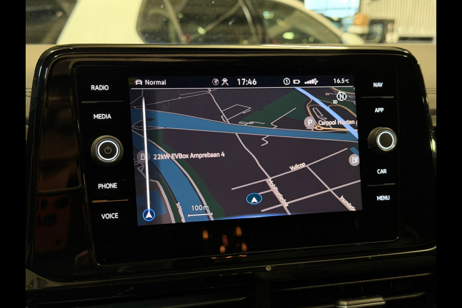 Volkswagen T-Roc 1.5 TSI 3X R-Line|PANO|ACC|CAM|BOMVOL!