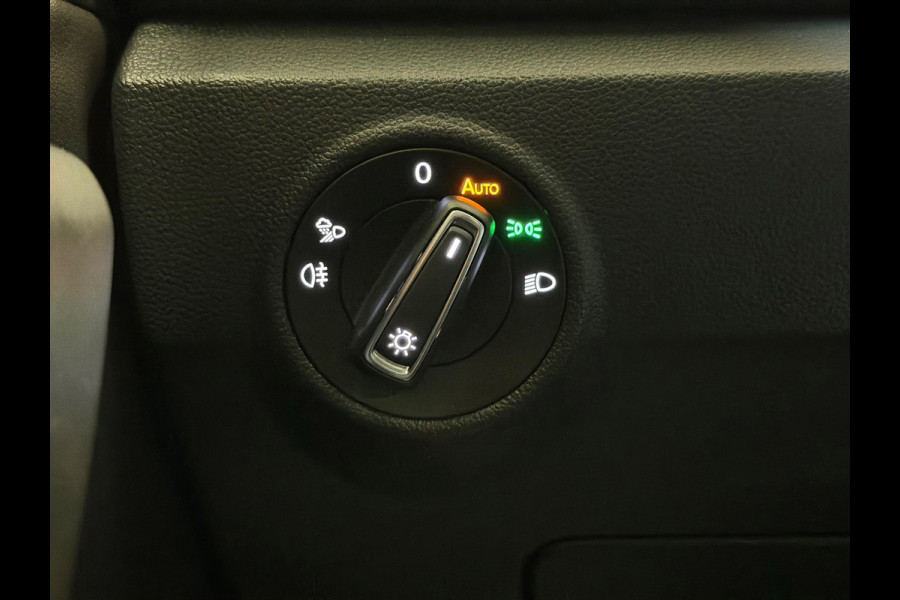 Volkswagen T-Roc 1.5 TSI 3X R-Line|PANO|ACC|CAM|BOMVOL!