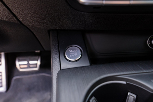 Audi A5 Sportback 1.4 TFSI Sport S-line I virtual I NL Auto I NAP I Rookvrij I Afneembare trekhaak I 19 Inch I Climate I Cruise