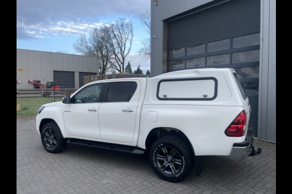 Toyota Hilux 2.4 D-4D DC 4WD | 3500kg AHG | camera