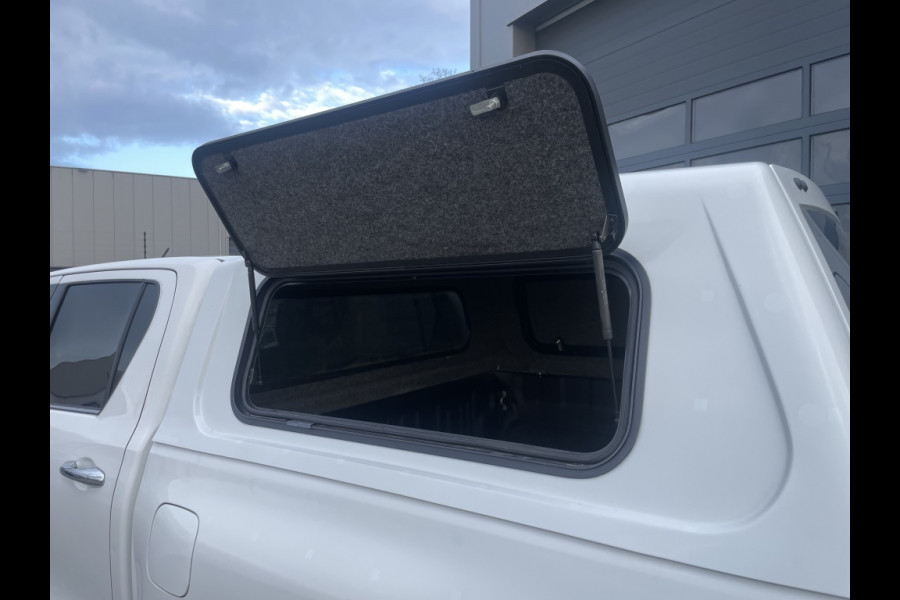 Toyota Hilux 2.4 D-4D DC 4WD | 3500kg AHG | camera