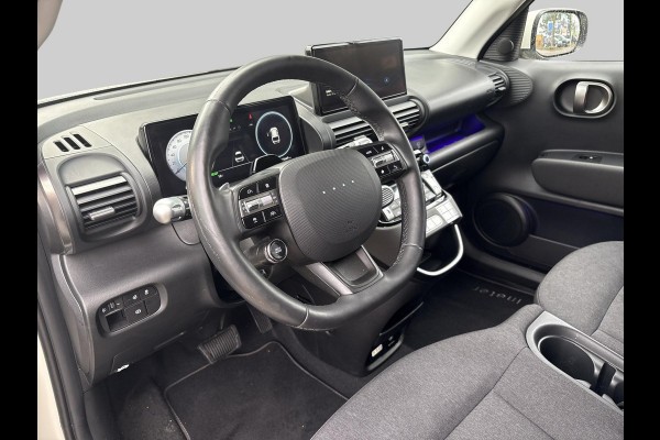 Hyundai Inster Evolve Sky Plus 49 kWh | All Season banden | Stuur- en stoelverwarming