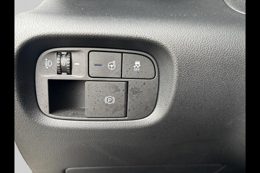 Hyundai Inster Evolve Sky Plus 49 kWh | All Season banden | Stuur- en stoelverwarming