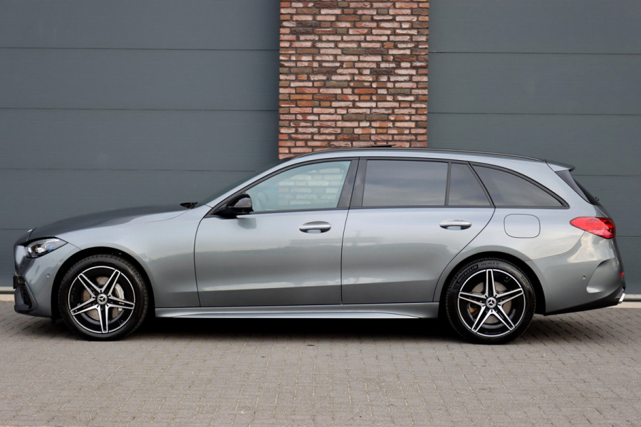 Mercedes-Benz C-Klasse Estate 300 e AMG Line Premium+ | Distronic+ | Panoramadak | Trekhaak | Memory | HUD | Digital Light | Verwarmd Stuurwiel | Advanced Sound System | Keyless Go | Surround Camera |