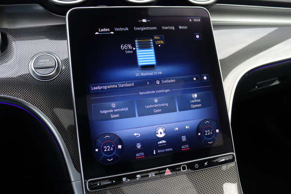 Mercedes-Benz C-Klasse Estate 300 e AMG Line Premium+ | Distronic+ | Panoramadak | Trekhaak | Memory | HUD | Digital Light | Verwarmd Stuurwiel | Advanced Sound System | Keyless Go | Surround Camera |