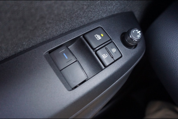 Toyota Yaris Active Hybrid AUTOMAAT | NAVI BY APP | CLIMA | CRUISE