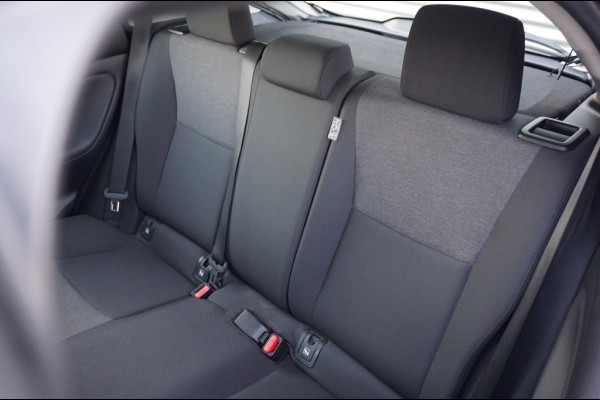 Toyota Yaris Active Hybrid AUTOMAAT | NAVI BY APP | CLIMA | CRUISE