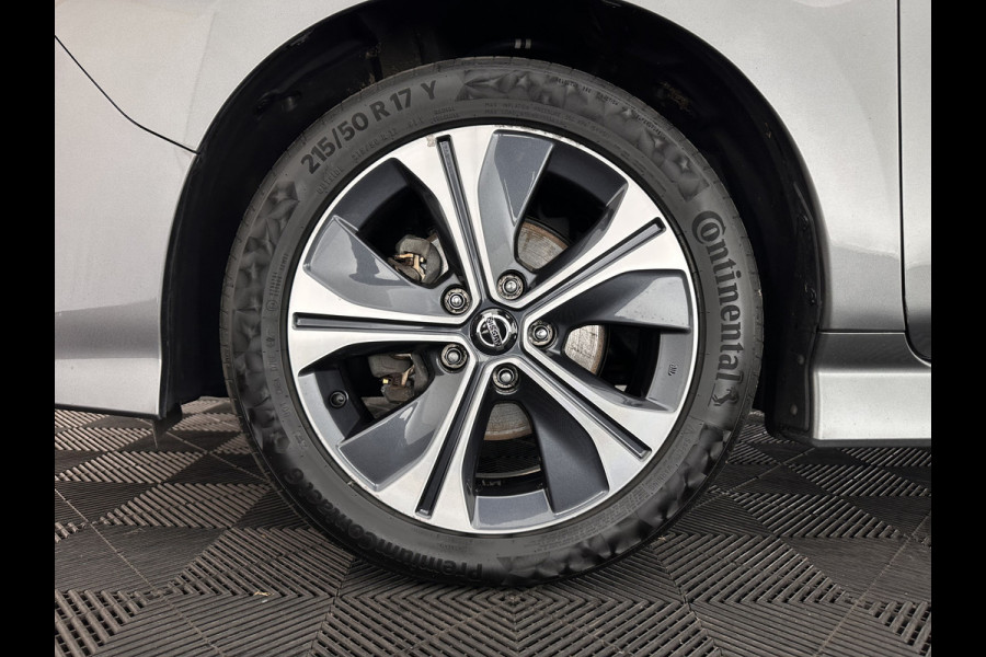 Nissan Leaf N-Connecta 40 kWh {SOH-90%} Aut. *HEATPUMP | ADAPTIVE-CRUISE | NAVI-FULLMAP | TOPVIEW | KEYLESS | BLINDSPOT |  DIGI-COCKPIT | HEATED-COMFORTSEATS | DAB | PRIVACYGLASS | ECC | PDC | CARPLAY | 17"ALU*