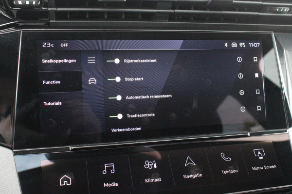 Peugeot 308 SW 1.2 MILD Hybrid 145PK e-DCS6 ALLURE | KEYLESS ENTRY/START | DRAADLOZE APPLE CARPLAY/ANDROID AUTO | NAVIGATIE | CLIMATE CONTROL | LICHTMETALEN VELGEN 17" | LED KOPLAMPEN | 360° CAMERA | ADAPTIVE CRUISE CONTROL | DODEHOEK DETCTIE | DRAADLOZE TELEFOONLADER |