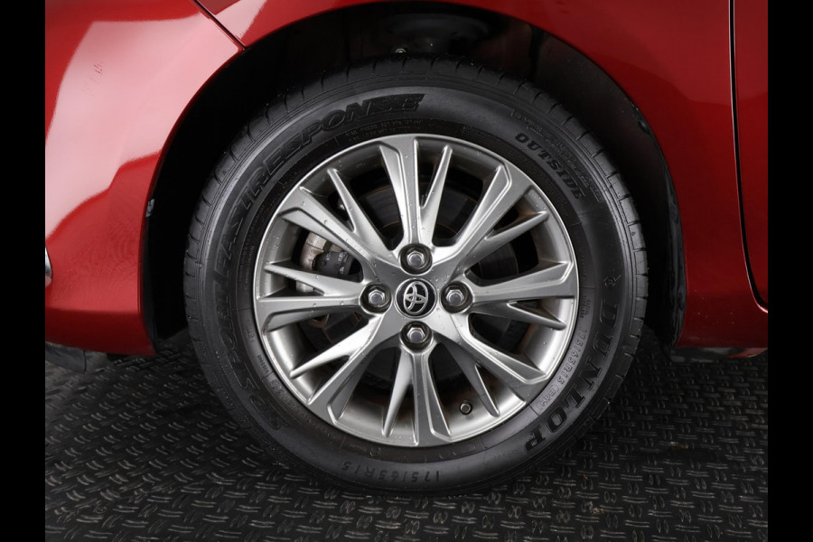 Toyota Yaris 1.5 Hybrid Dynamic RIJKLAAR PRIJS | Navigatie | Dealer onderhouden | 1e eigenaar | Direct beschikbaar |