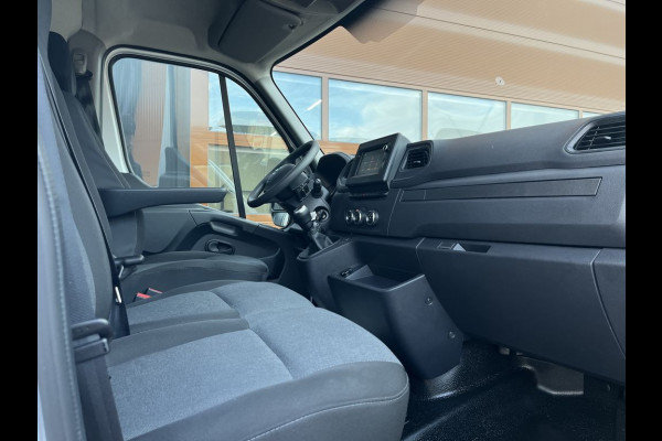 Nissan Interstar 2.3 dCi 136pk E6 L2H2 N-Connecta 3-zits BPM Vrij! Lease €294 p/m, Navi, Camera, PDC, Airco, Trekhaak, Cruise controle, Onderhoudshistorie aanwezig