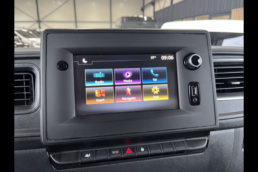 Nissan Interstar 2.3 dCi 136pk E6 L2H2 N-Connecta 3-zits BPM Vrij! Lease €294 p/m, Navi, Camera, PDC, Airco, Trekhaak, Cruise controle, Onderhoudshistorie aanwezig