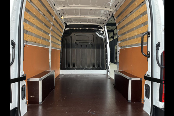 Nissan Interstar 2.3 dCi 136pk E6 L2H2 N-Connecta 3-zits BPM Vrij! Lease €294 p/m, Navi, Camera, PDC, Airco, Trekhaak, Cruise controle, Onderhoudshistorie aanwezig