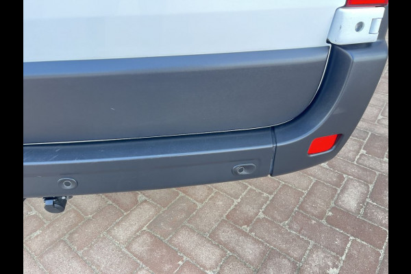 Nissan Interstar 2.3 dCi 136pk E6 L2H2 N-Connecta 3-zits BPM Vrij! Lease €294 p/m, Navi, Camera, PDC, Airco, Trekhaak, Cruise controle, Onderhoudshistorie aanwezig