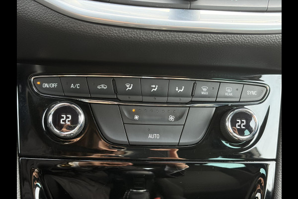 Opel Astra Sports Tourer 1.4 Innovation Dealer Onderhouden,Navi,Camera,Trekhaak,150pk,Keyless,Rijstrooksensor,Halfleder,2e Eigenaar,Lm velgen,BSD,PDC V+A,N.A.P,Apk tot 12-2026