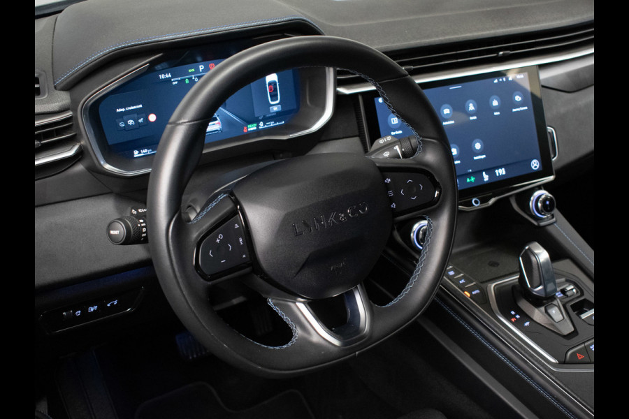Lynk & Co 01 1.5 Sport (PANORAMADAK,APPLE CARPLAY,NAVI,CAMERA,360 VIEW,PDC,STOELVERWARMING,LED,GETINT,SPORTSTOELEN,LM VELGEN)