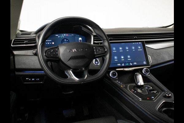 Lynk & Co 01 1.5 Sport (PANORAMADAK,APPLE CARPLAY,NAVI,CAMERA,360 VIEW,PDC,STOELVERWARMING,LED,GETINT,SPORTSTOELEN,LM VELGEN)