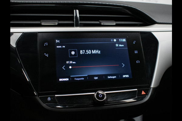 Opel Corsa 1.2 Edition Sport (APPLE CARPLAY,NAVI,CAMERA,CRUISE,LANE ASSIST,LED,SPORTSTOELEN,LM VELGEN,NETTE STAAT)