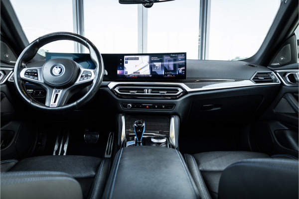 BMW i4 M50 High Executive 84 kWh - M Sport | Panorama | Carbon | 360 Camera | Sportstoelen