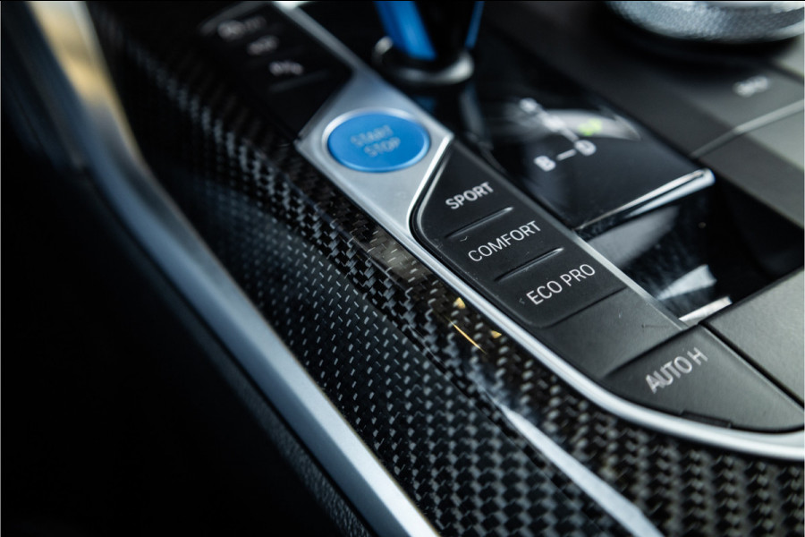 BMW i4 M50 High Executive 84 kWh - M Sport | Panorama | Carbon | 360 Camera | Sportstoelen