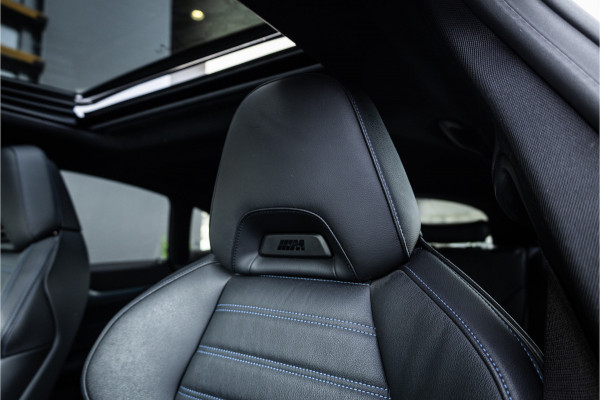 BMW i4 M50 High Executive 84 kWh - M Sport | Panorama | Carbon | 360 Camera | Sportstoelen