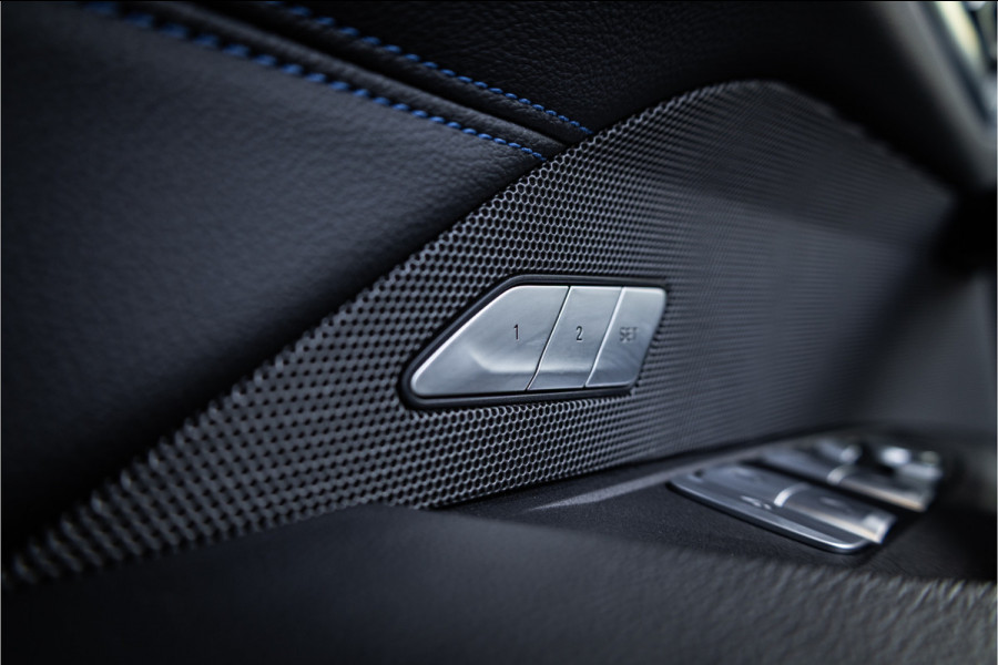 BMW i4 M50 High Executive 84 kWh - M Sport | Panorama | Carbon | 360 Camera | Sportstoelen