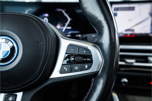 BMW i4 M50 High Executive 84 kWh - M Sport | Panorama | Carbon | 360 Camera | Sportstoelen