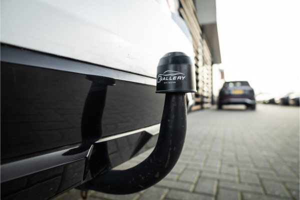 BMW i4 M50 High Executive 84 kWh - M Sport | Panorama | Carbon | 360 Camera | Sportstoelen