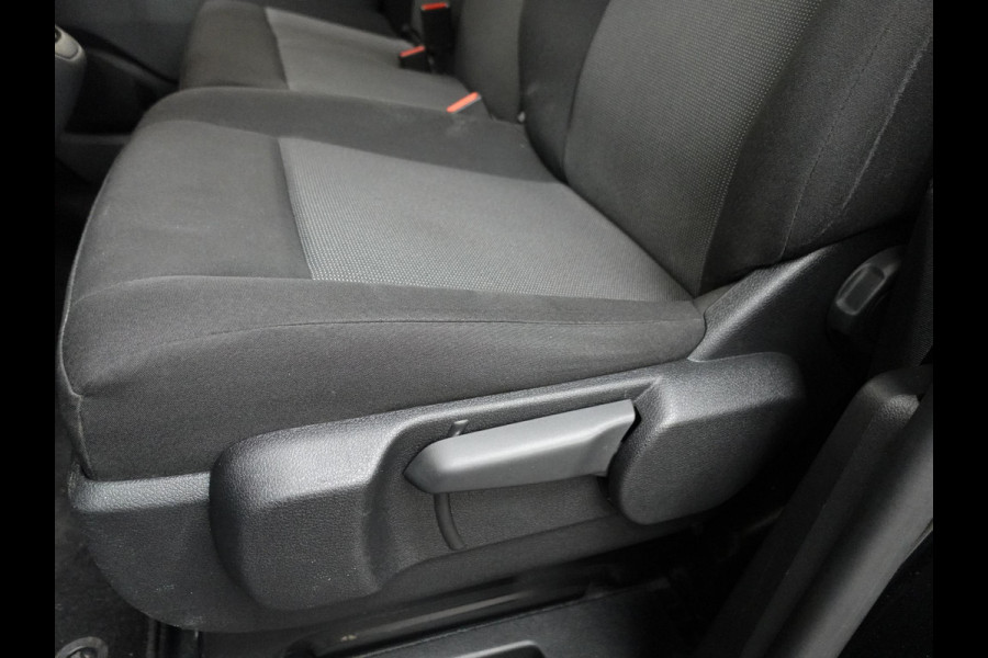 Peugeot Expert 100pk L2H1 Premium Apple Carplay / Android Auto Cruise control Airco DAB+ 3zits Lichtmetalen velgen