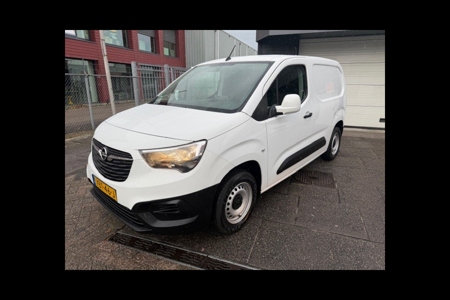 Opel Combo 1.6D L1H1 Edition AIRCO I NW DISTIBUTIE I NAVI I APPLE CARPLAY I 1e EIGENAAR I COMPLETE ONDERHOUDSHISTORIE
