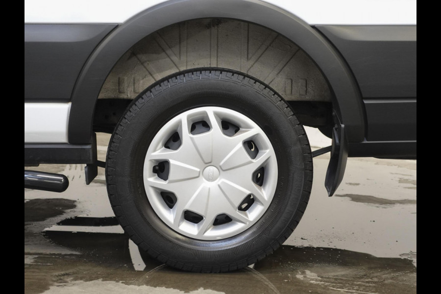 Ford Transit 330 2.0 TDCI L3H2 Trend Automaat Airco Trekhaak Cruise Control