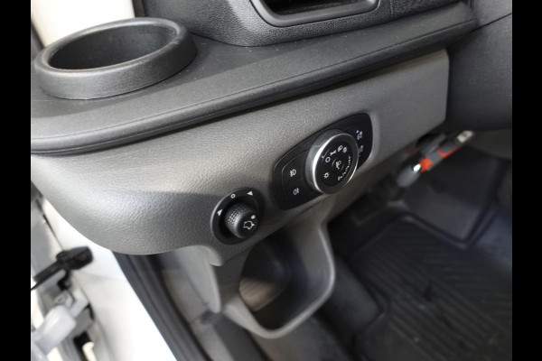 Ford Transit 330 2.0 TDCI L3H2 Trend Automaat Airco Trekhaak Cruise Control
