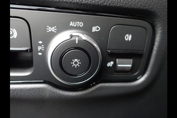 Mercedes-Benz Vito 114 CDI L2 Select Automaat Airco Cruise Control Navi Trekhaak Achterklep PDC V&A Camera