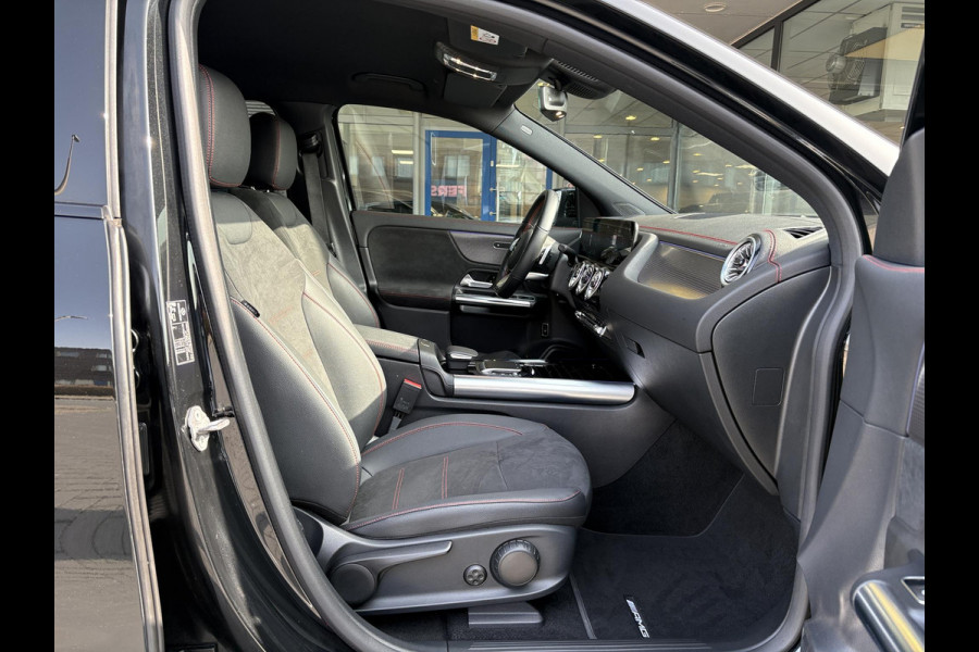 Mercedes-Benz EQA 250 Business Solution AMG 67 kWh | 42500 km | Stoelverwarming | Dodehoeksensoren | Camera |