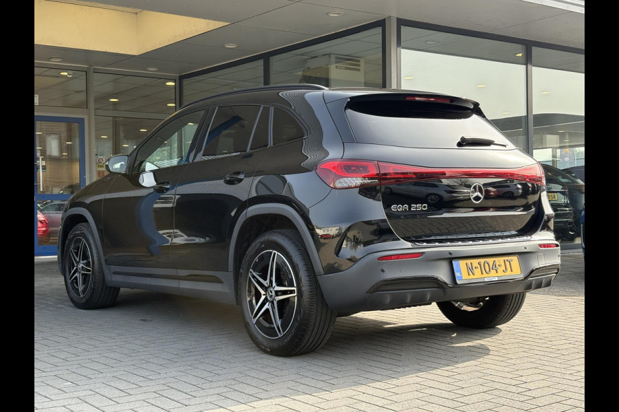 Mercedes-Benz EQA 250 Business Solution AMG 67 kWh | 42500 km | Stoelverwarming | Dodehoeksensoren | Camera |