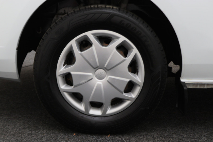 Ford Transit Custom 270 2.0 TDCI L1H1 Trend 3-Zits, Trekhaak, Airco, Cruise, Bluetooth, PDC