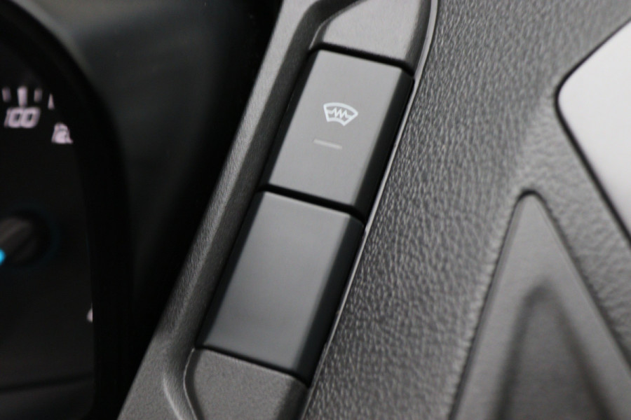 Ford Transit Custom 270 2.0 TDCI L1H1 Trend 3-Zits, Trekhaak, Airco, Cruise, Bluetooth, PDC