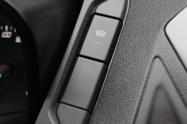 Ford Transit Custom 270 2.0 TDCI L1H1 Trend 3-Zits, Trekhaak, Airco, Cruise, Bluetooth, PDC