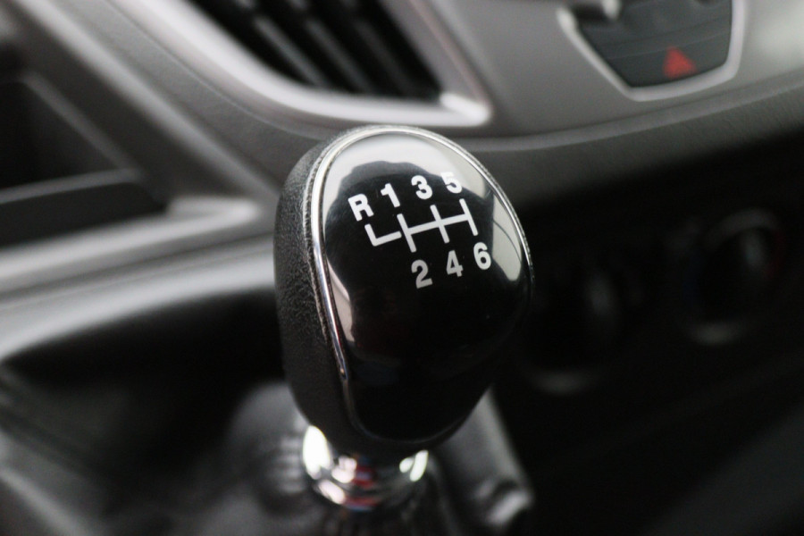 Ford Transit Custom 270 2.0 TDCI L1H1 Trend 3-Zits, Trekhaak, Airco, Cruise, Bluetooth, PDC