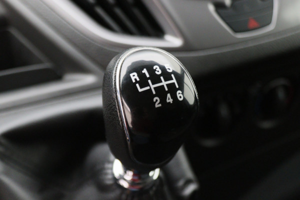 Ford Transit Custom 270 2.0 TDCI L1H1 Trend 3-Zits, Trekhaak, Airco, Cruise, Bluetooth, PDC