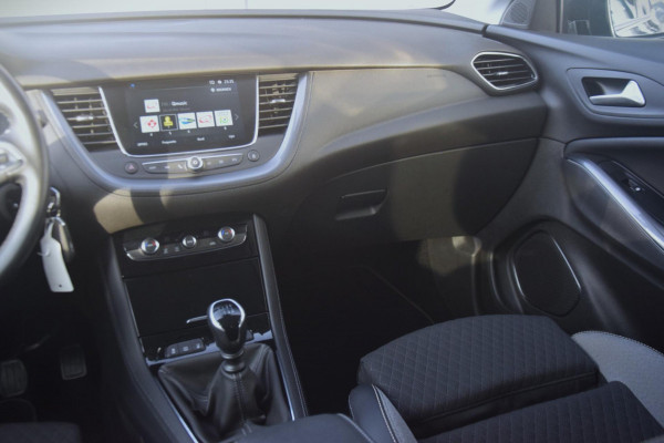Opel Grandland X 1.2 Turbo Business Edition COMFORTSTOELEN/CAMERA/APPLE CARPLAY