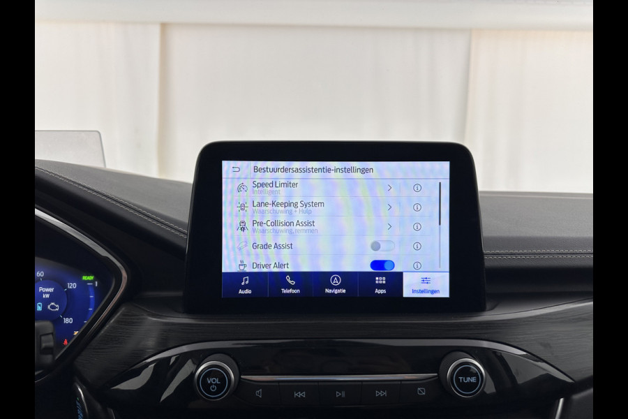 Ford Kuga 2.5 PHEV Vignale (INCL-BTW) Aut. *HEAD-UP | LEATHER | DIGI-COCKPIT | FULL-LED | KEYLESS | DAB | CARPLAY | NAVI-FULLMAP | MEMORY-PACK | HEATED-COMFORTSEATS | PRIVACY-GLASS | TOWBAR | 18''ALU*