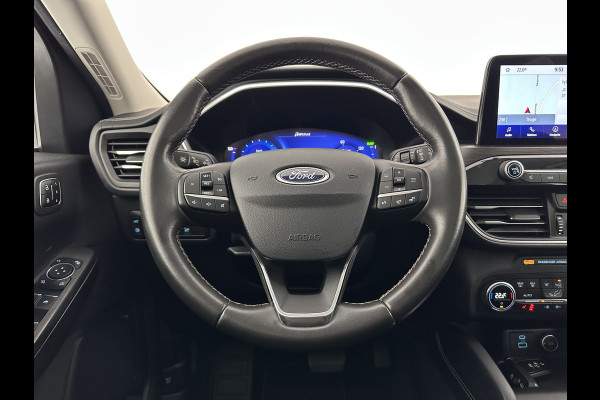 Ford Kuga 2.5 PHEV Vignale (INCL-BTW) Aut. *HEAD-UP | LEATHER | DIGI-COCKPIT | FULL-LED | KEYLESS | DAB | CARPLAY | NAVI-FULLMAP | MEMORY-PACK | HEATED-COMFORTSEATS | PRIVACY-GLASS | TOWBAR | 18''ALU*