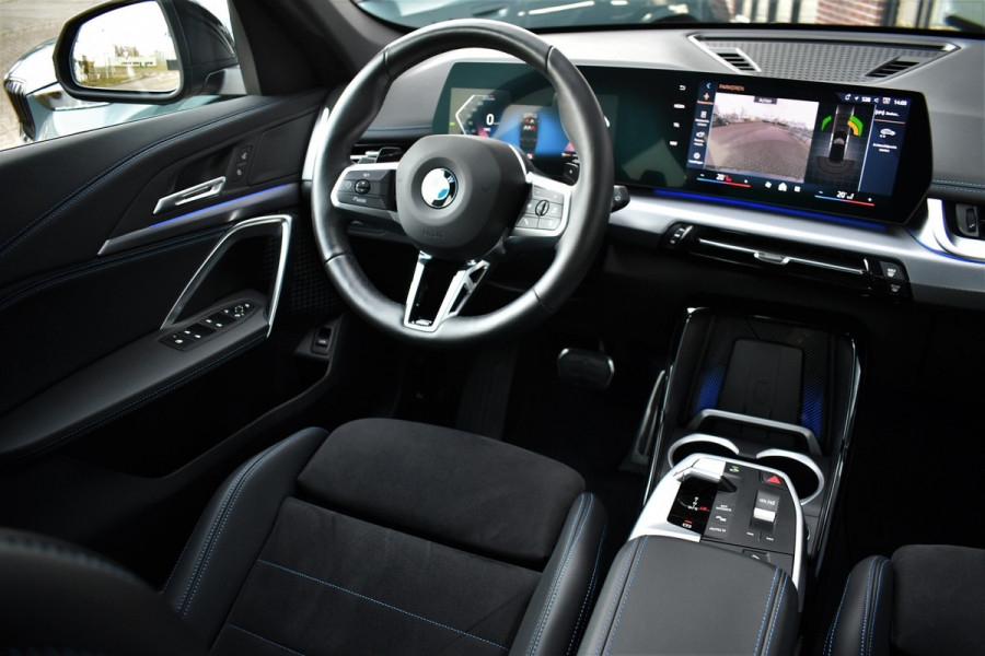 BMW X1 sDrive18i M-Sport Camera ACC-voorber Shadowline Adp-onderstel