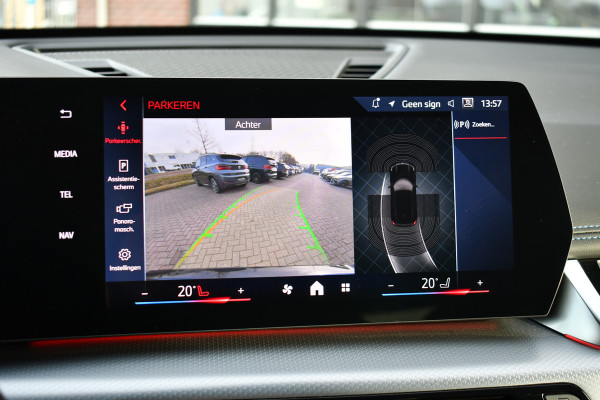 BMW X1 sDrive18i M-Sport Camera ACC-voorber Shadowline Adp-onderstel