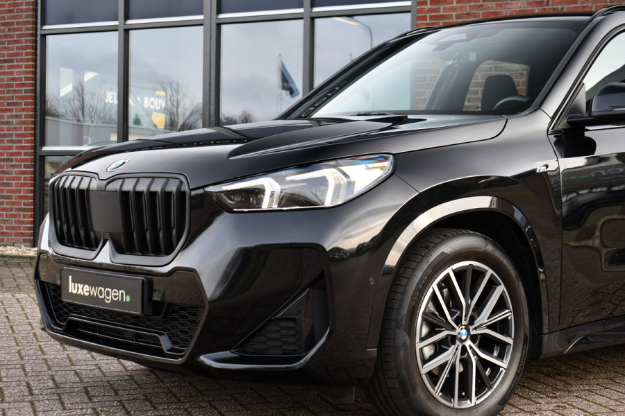 BMW X1 sDrive18i M-Sport Camera ACC-voorber Shadowline Adp-onderstel