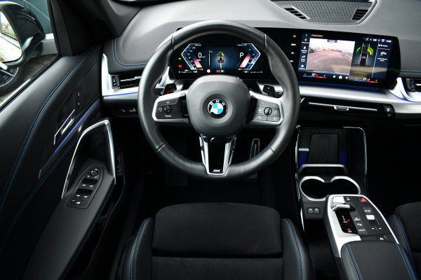 BMW X1 sDrive18i M-Sport Camera ACC-voorber Shadowline Adp-onderstel