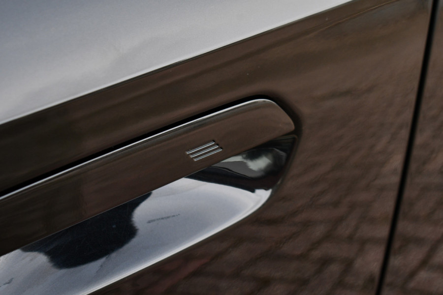 BMW X1 sDrive18i M-Sport Camera ACC-voorber Shadowline Adp-onderstel